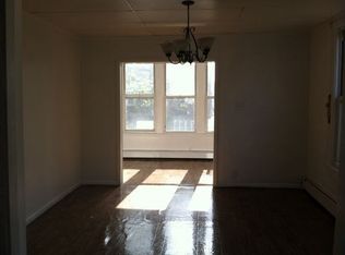 2271 E 24th St, Brooklyn, NY 11229