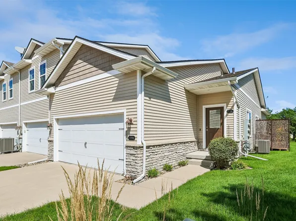1196 SE Williams Ct, Waukee, IA 50263