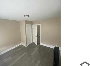 90 High St #4R, Springfield, MA 01105
