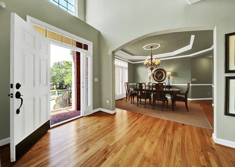 2nd image of 2419 Thomashire Ct