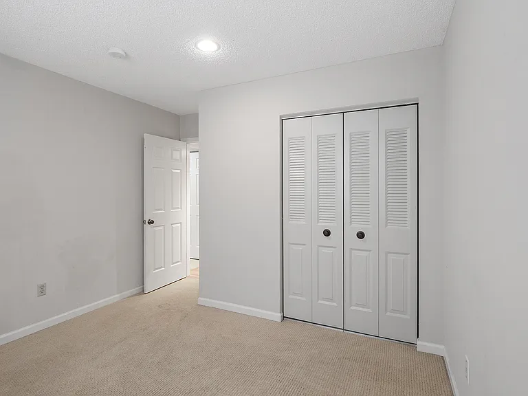 9030 N Swan Cir — Photo 12