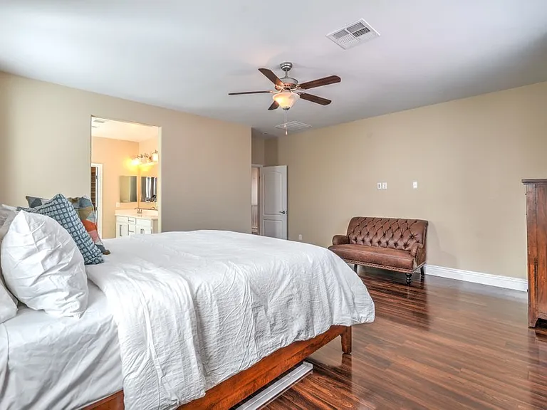 12308 Kings Eagle St — Photo 28