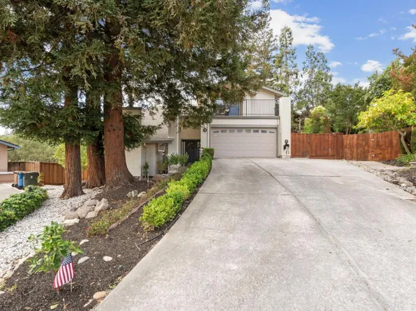 3 Saint Louis Ln, Pleasant Hill, CA 94523