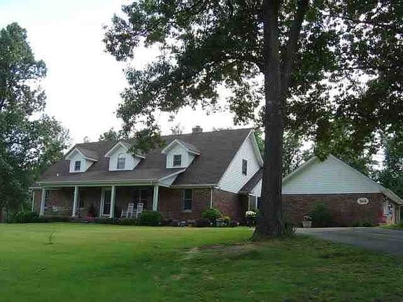 3rd image of 346 Grover Ln