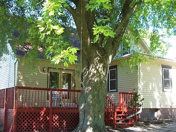 Deck on back of house