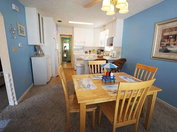5th image of 625 Octopus Ln