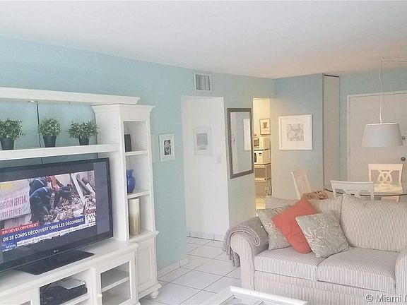2nd image of 1913 S Ocean Dr APT 323