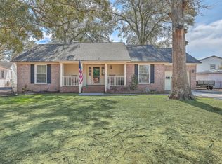 886 Piccadilly Cir, Charleston, SC 29412