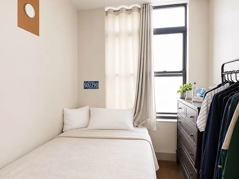 447 Meeker Ave #Penthouse 4D — Photo 15