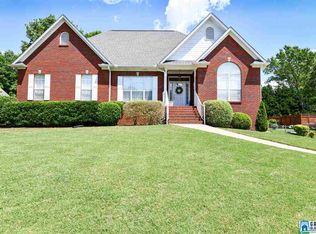 6448 Aspen Ln, Hueytown, AL 35023