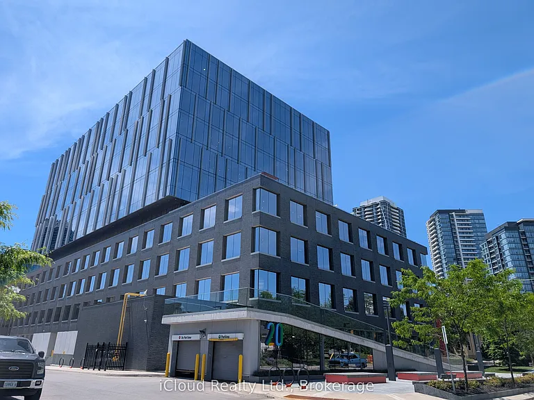 15 Wellington St S #211 — Photo 22