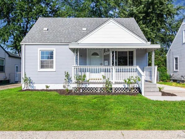 24573 Stewart Ave, Warren, MI 48089