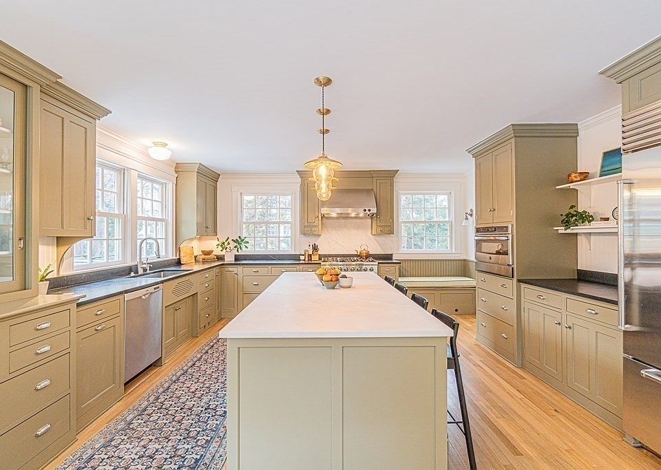 42 Cabot St, Winchester, MA 01890 Zillow