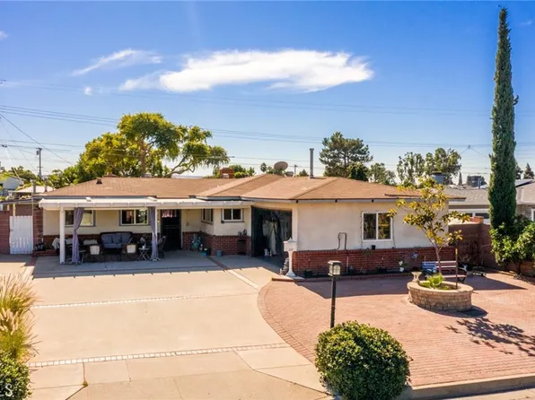 410 W Kirkwall Rd, Glendora, CA 91740