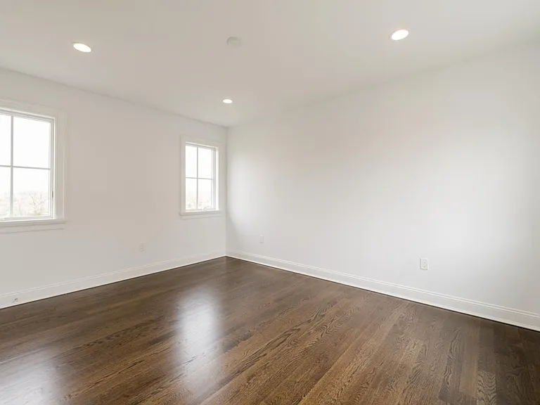 8 Westview Pl — Photo 10