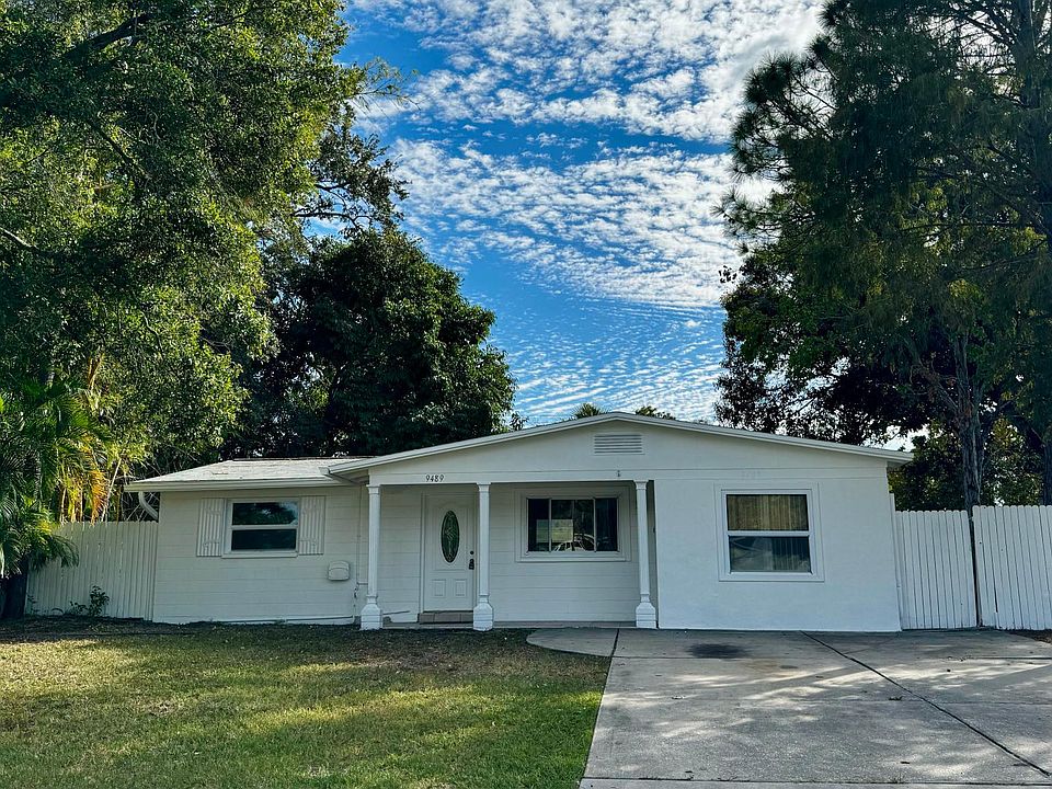 1st image of 9489 Park Lake Dr N