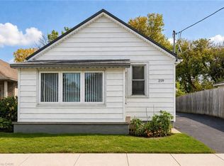 259 Metcalfe St N, Norfolk County, ON N3Y 3Y1
