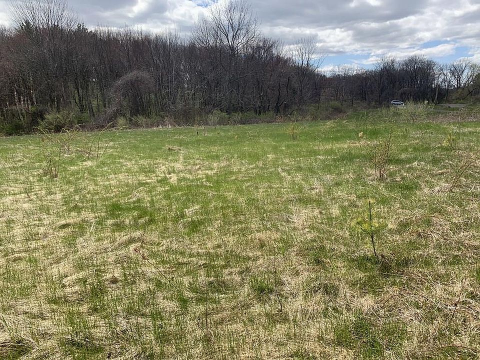 2nd image of 112 Cold Hl Lot 5