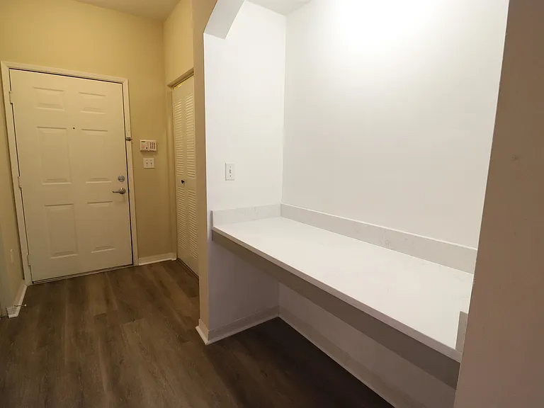 560 Florida Club Blvd #301 — Photo 8