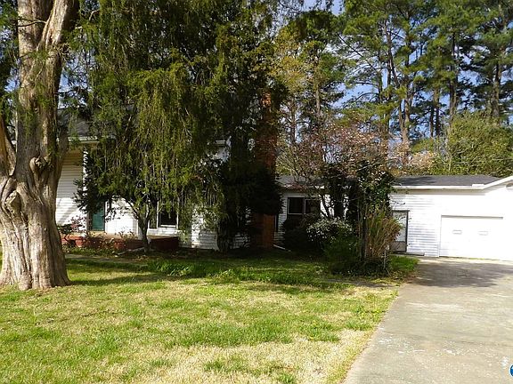 2nd image of 2123 Shady Grove Ln SW