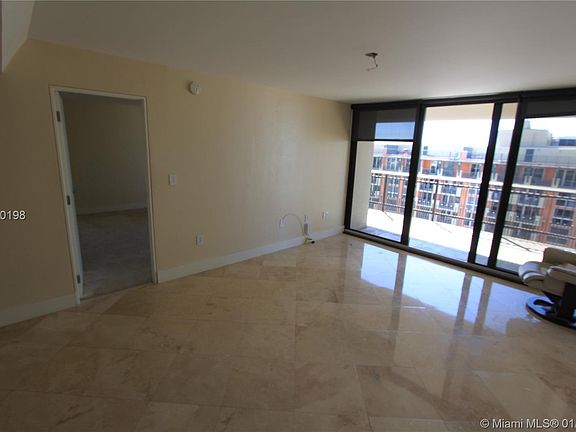 3rd image of 2901 S Bayshore Dr