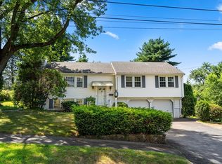 15 Haynes Rd, Framingham, MA 01701