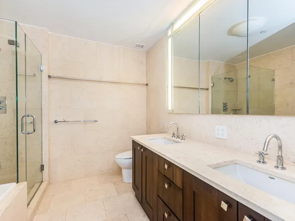 640 West 237th Street image 16 of 19