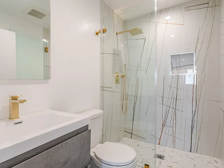 10421 Pinyon Ave — Photo 13