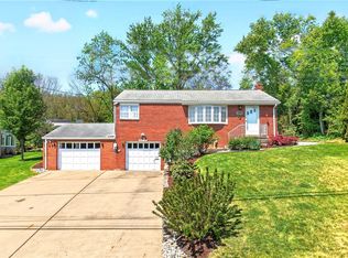 29 Pontiac Rd, Pittsburgh, PA 15241