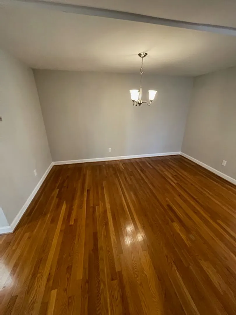1401 W. First Street Apt C — Photo 3