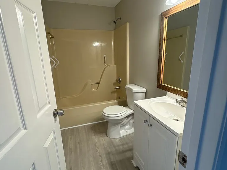 718 Doak Rd — Photo 21