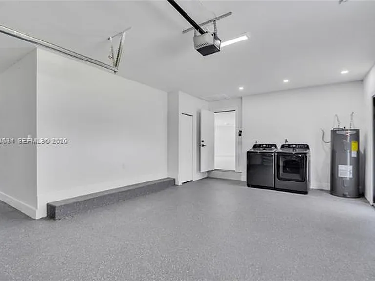 17680 SW 54th St #17680 — Photo 13