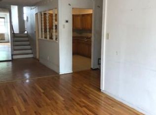 2742 E 11th St #3, Brooklyn, NY 11235