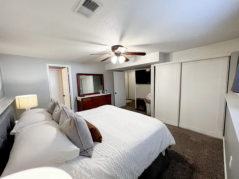 323 SE Melody Ln — Photo 43