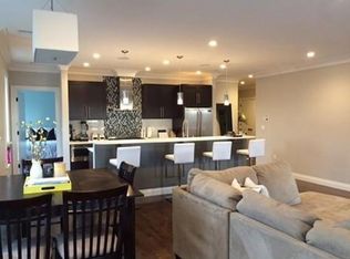 637 E 1st St UNIT 302, South Boston, MA 02127