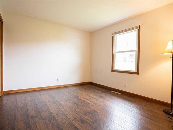 5th image of 4630 Fenton Ln