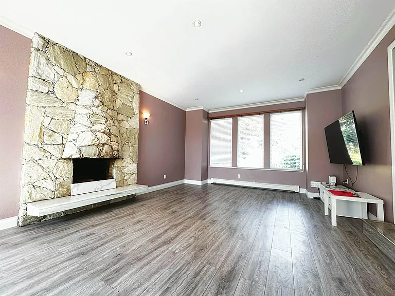 3847 Prospect Rd #UPPER LEVEL — Photo 8