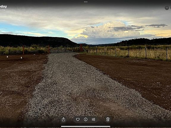 3rd image of 223 Forest Service Rd 101