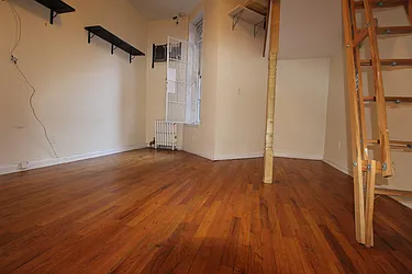 Rented by Luxor Homes & Investment Realty