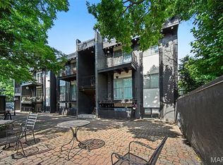809 W 40 Street #14, Kansas City, MO 64111