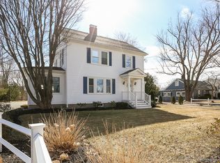 2 Emerald Way, Salisbury, MA 01952