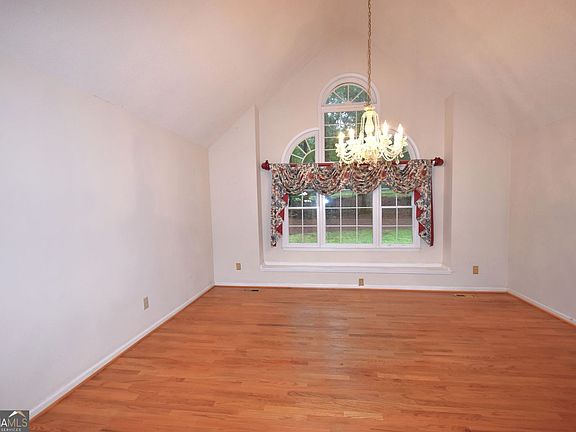 5th image of 7156 Tara Dr