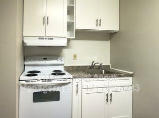 2108 Walnut St APT 1, Harrisburg, PA 17103