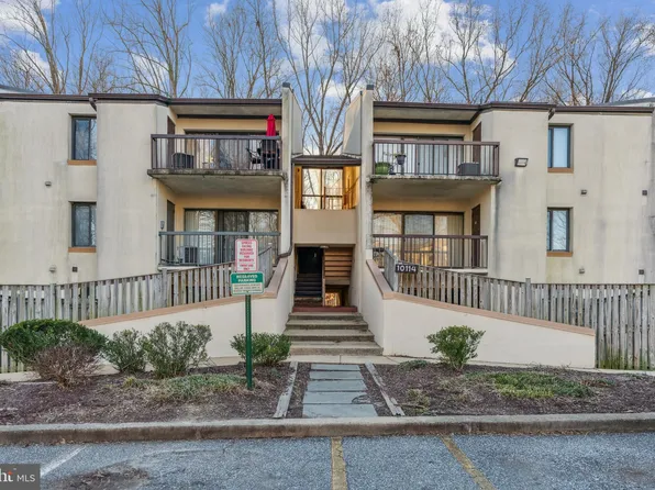 10114 Campus Way S #302-8C, Upper Marlboro, MD 20774