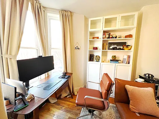 Rented by Corcoran | media 26