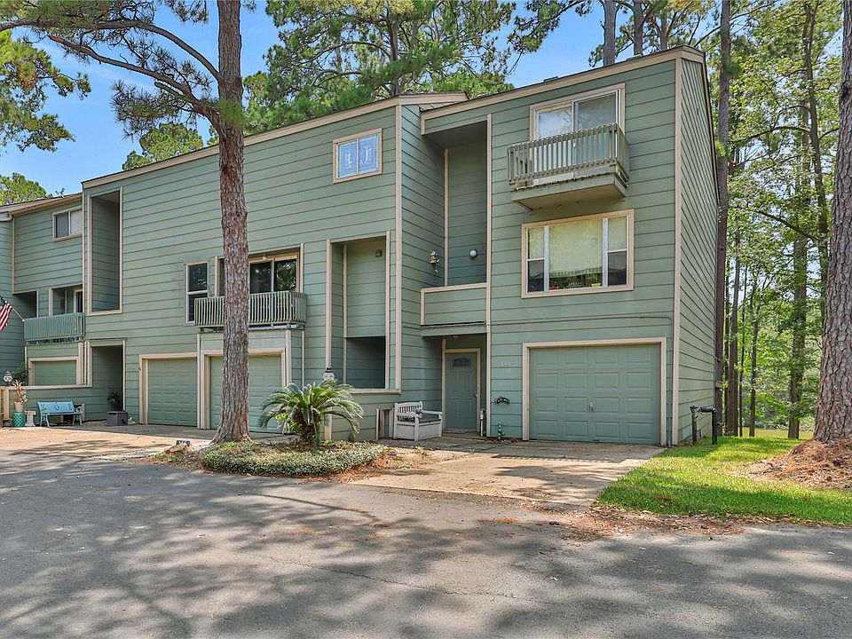 1st image of 146 Villa Way