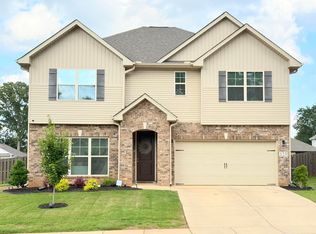 123 River Pointe Dr, New Market, AL 35761