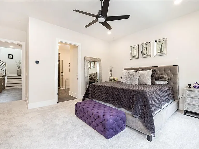2722 Thornewilde Way — Photo 53