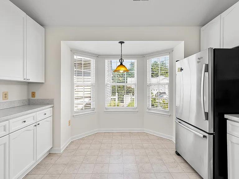 11318 Savannah Dr — Photo 15