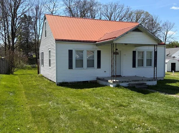 151 Payne St, Tazewell, VA 24651